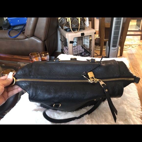 Louis Vuitton Lumineuse Terre Empriente Bag - Picture 3 of 13